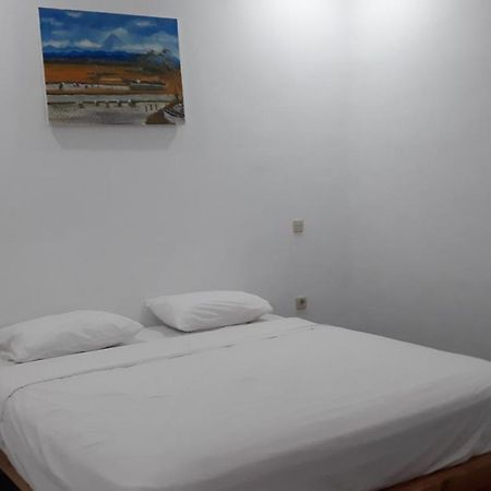 Mandalika Homestay Kuta  Εξωτερικό φωτογραφία