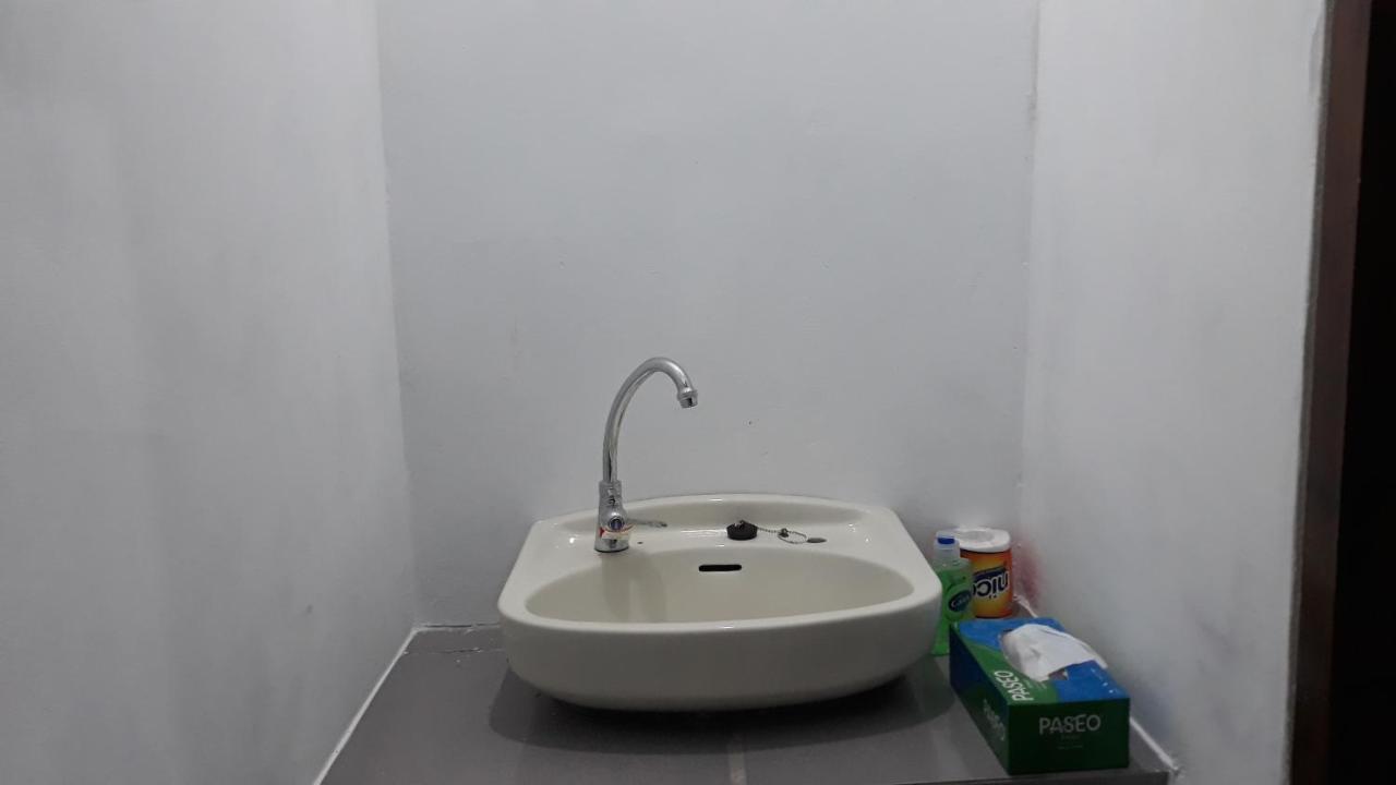 Mandalika Homestay Kuta  Εξωτερικό φωτογραφία